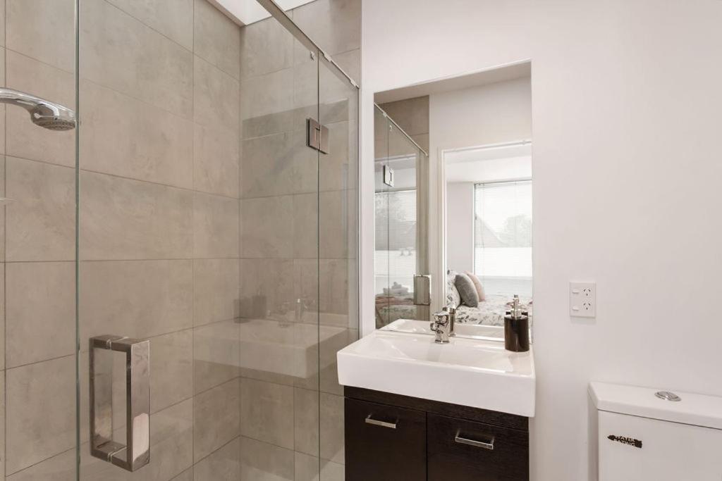Apartamento Funky Spacious 2bdrms 2bthrms Free Covered Park.